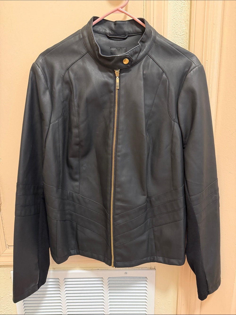 NWOT Lane Bryant Black Faux Leather Zip Front Jacket w/Gold Hardware size 18/20